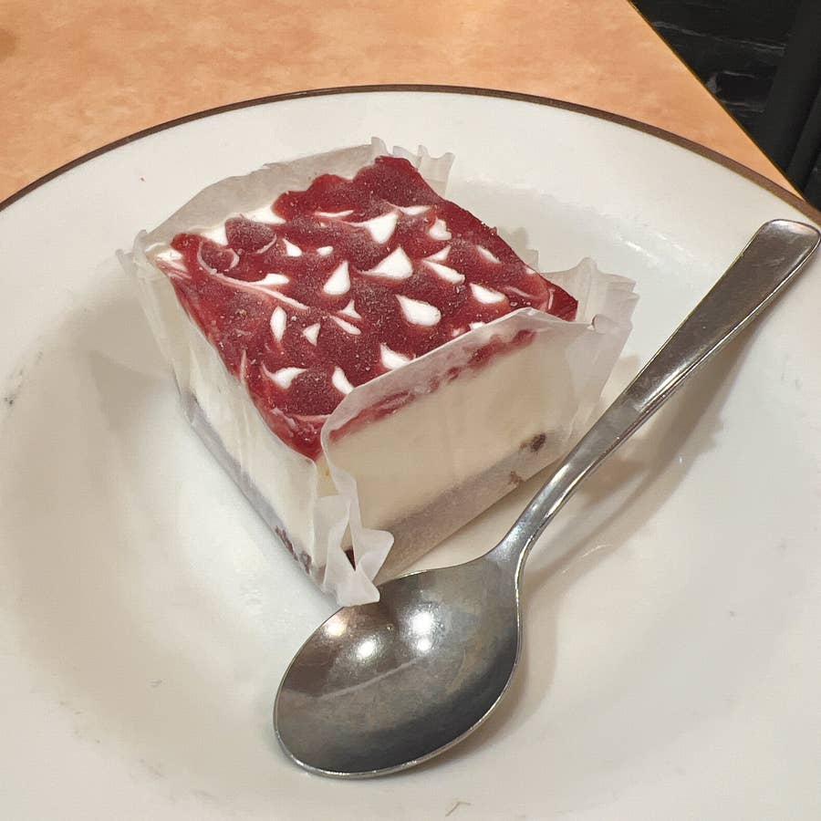 サイゼリヤ メニュー 最新 デザート