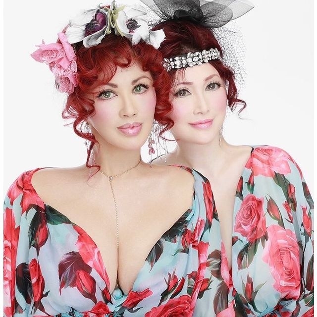 超ミニドレスが入るって、どんな体してるの！？叶姉妹の「ボディ