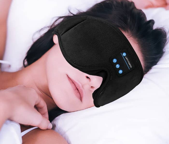 30 Pieces Blindfold Eye Cover Sleep Mask for Games Party Sleeping Travel with Nose Pad and Adjustable Strap (Black)