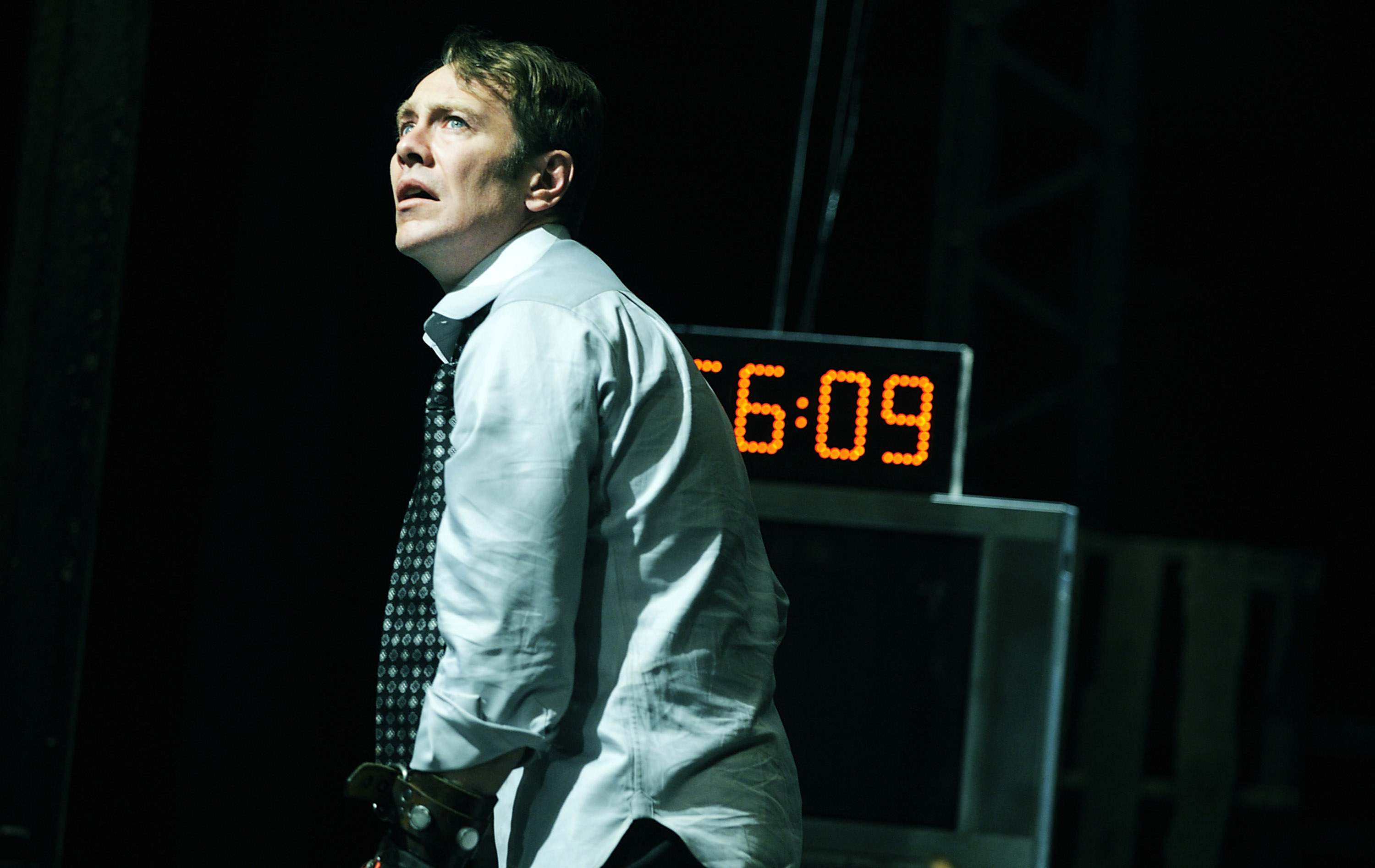 A repentant insurance executive attempts to analyze a trap in &quot;Saw VI&quot;