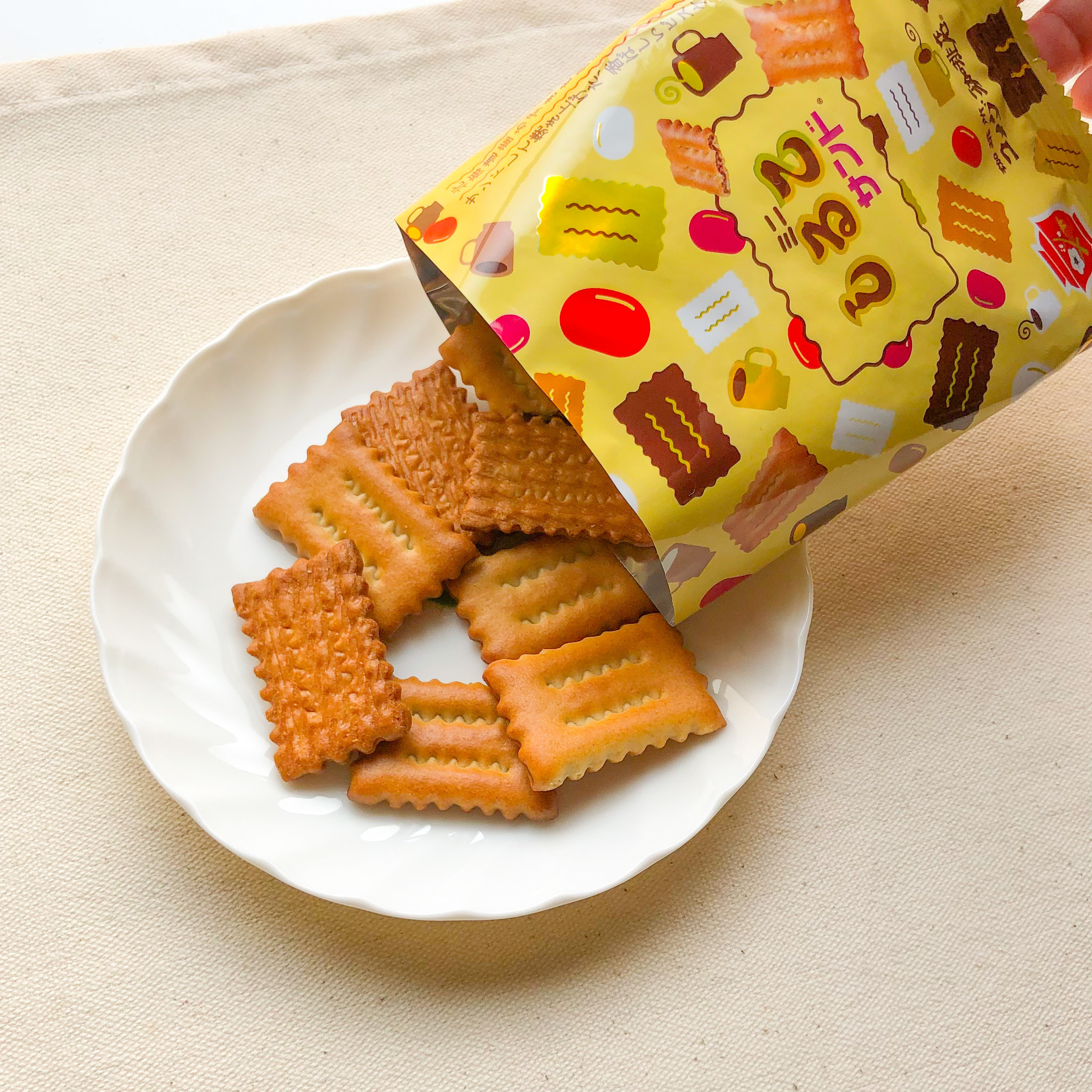 コメダ珈琲のオススメのレジ横フード「ミニ しるこサンド」