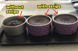 A reviewer showing cakes rising much better with the strips than without