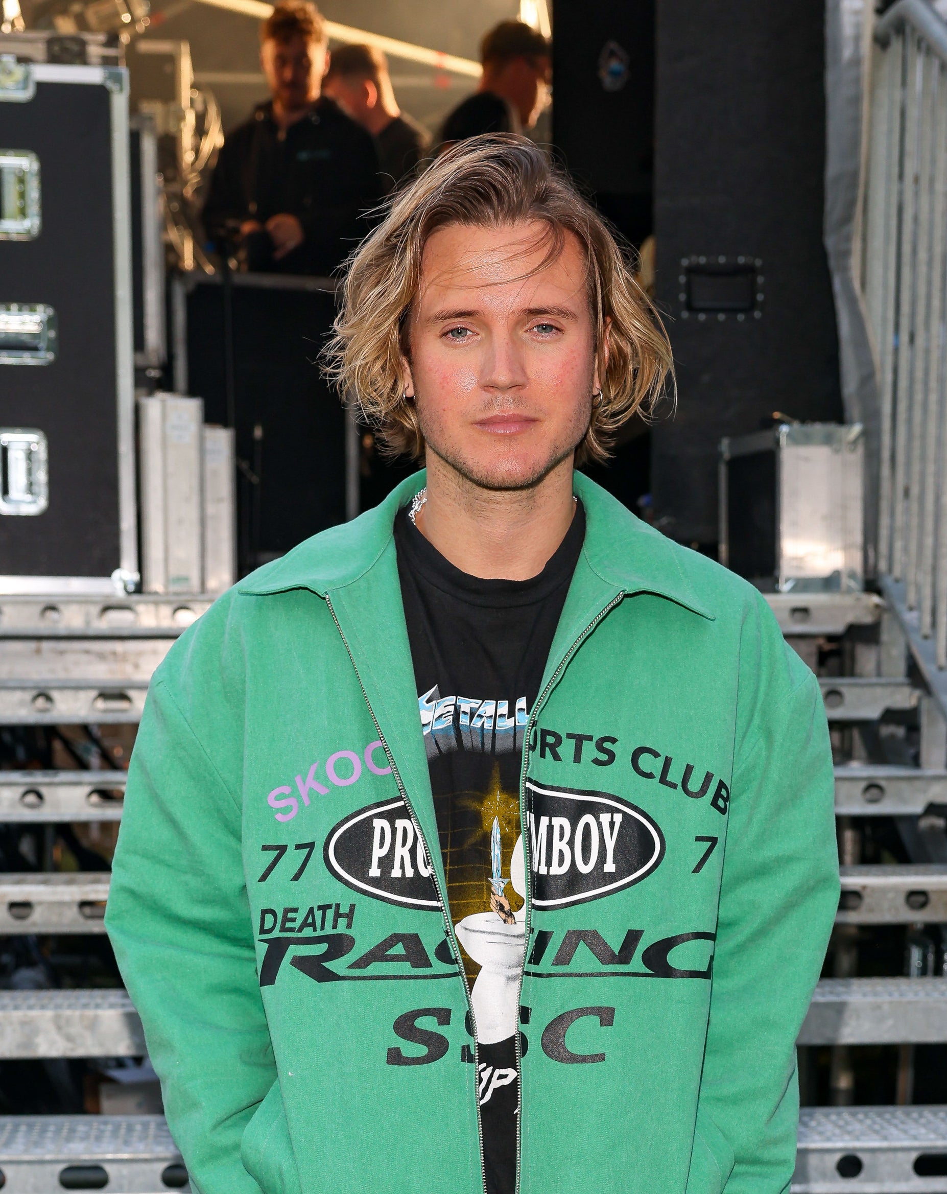 dougie with longer hair