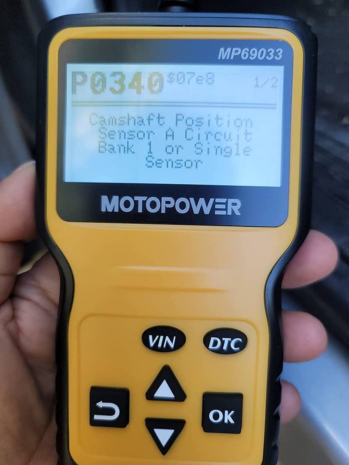 reviewer photo of the scanner that reads camshaft position sensor a circuit bank 1 or single sensor