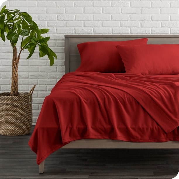 The red fleece sheets