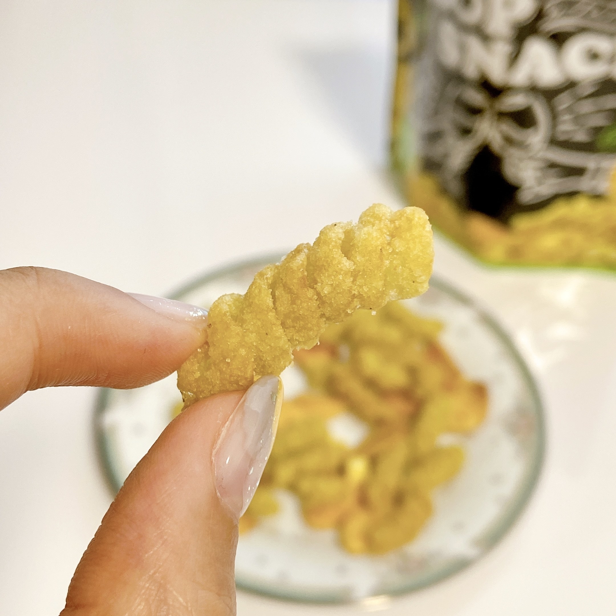 KALDI（カルディ）のおすすめおつまみ「ループスナック（ジェノベーゼパスタ味）」ワインに合う