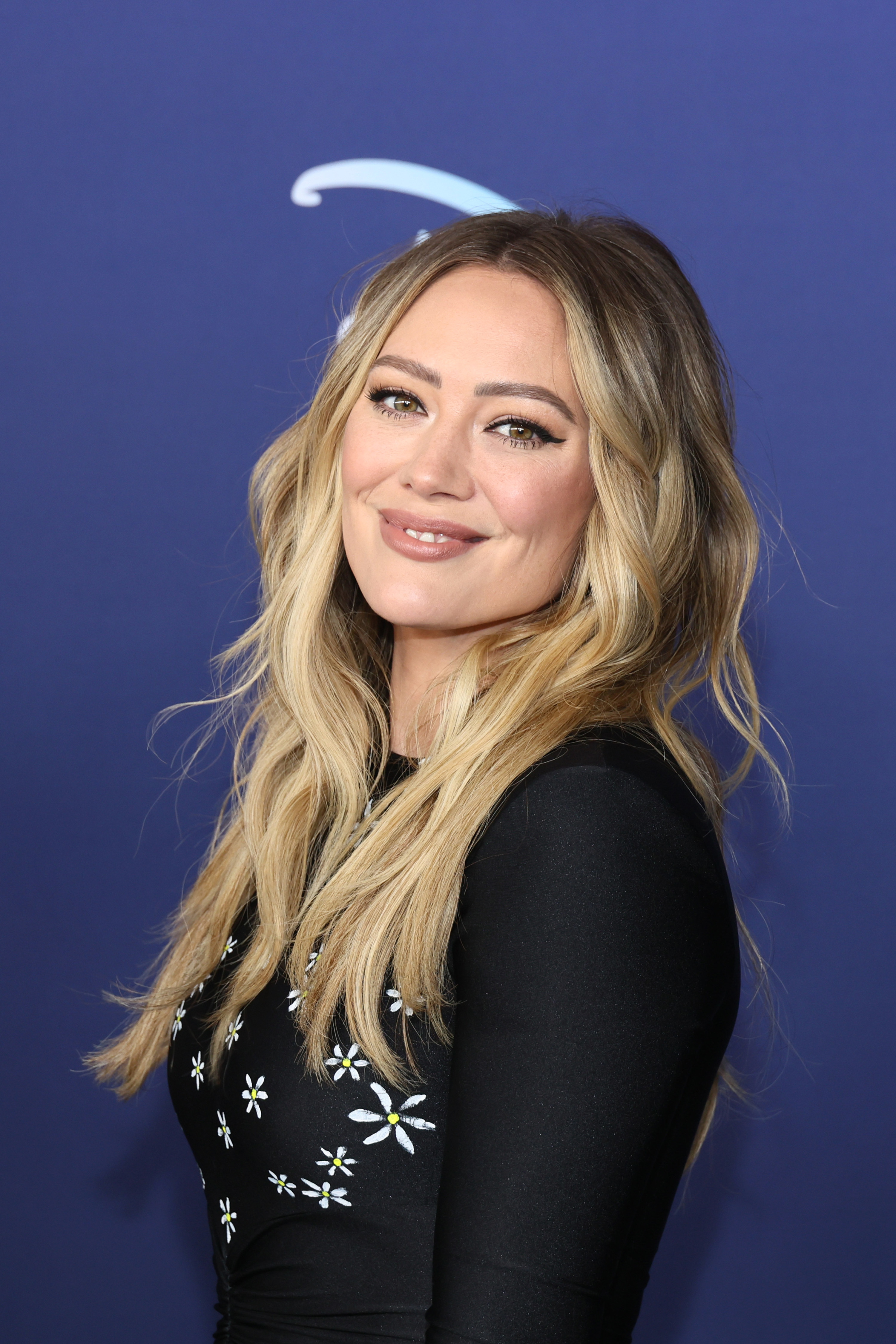 Hilary Duff attends the 2022 ABC Disney Upfront at Basketball City