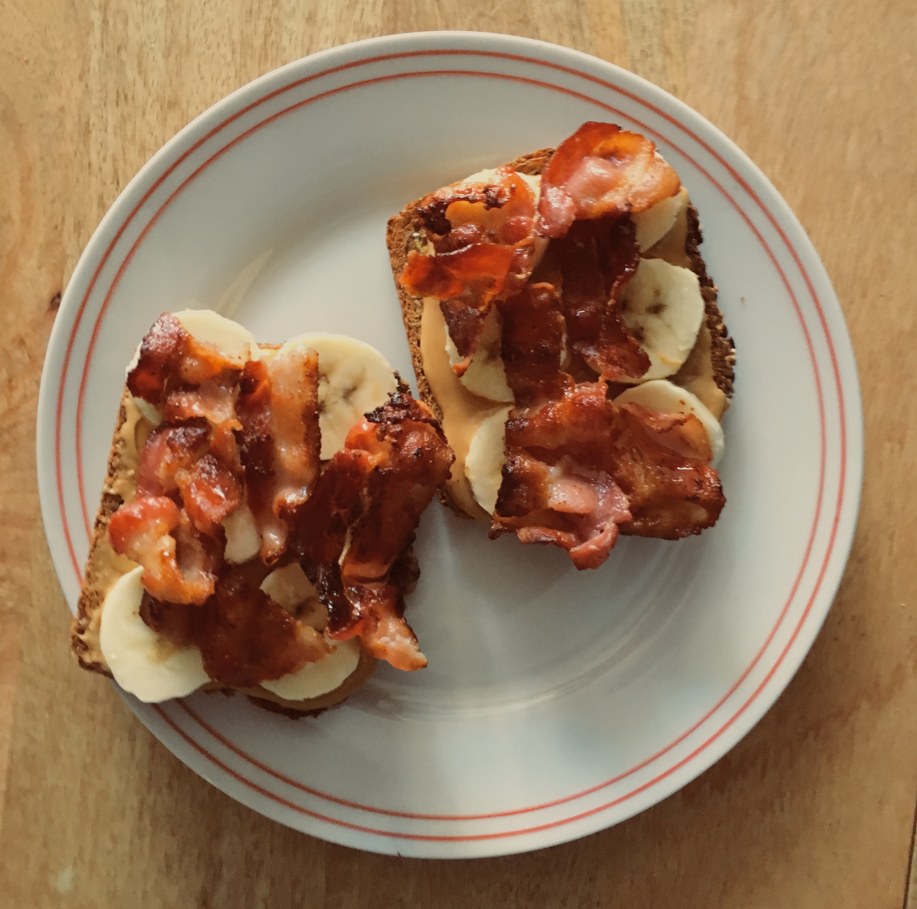 Toast with peanut butter, bacon, and banana