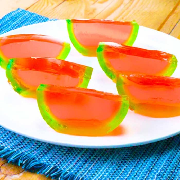 ひんやりぷるるん 可愛い 一口スイカゼリー レシピ 作り方 Tasty ひんやりぷるるん 可愛い 一口スイカゼリー レシピ 作り方 Tasty