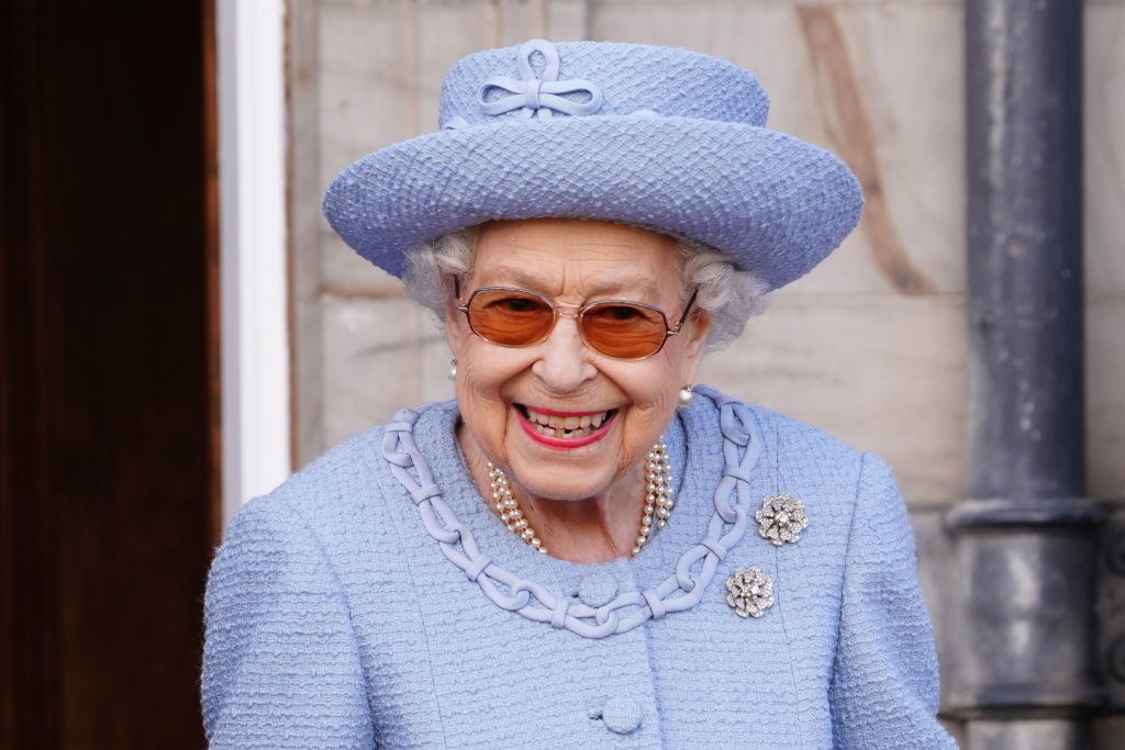 Queen Elizabeth II attending the Queen&#x27;s Body Guard for Scotland