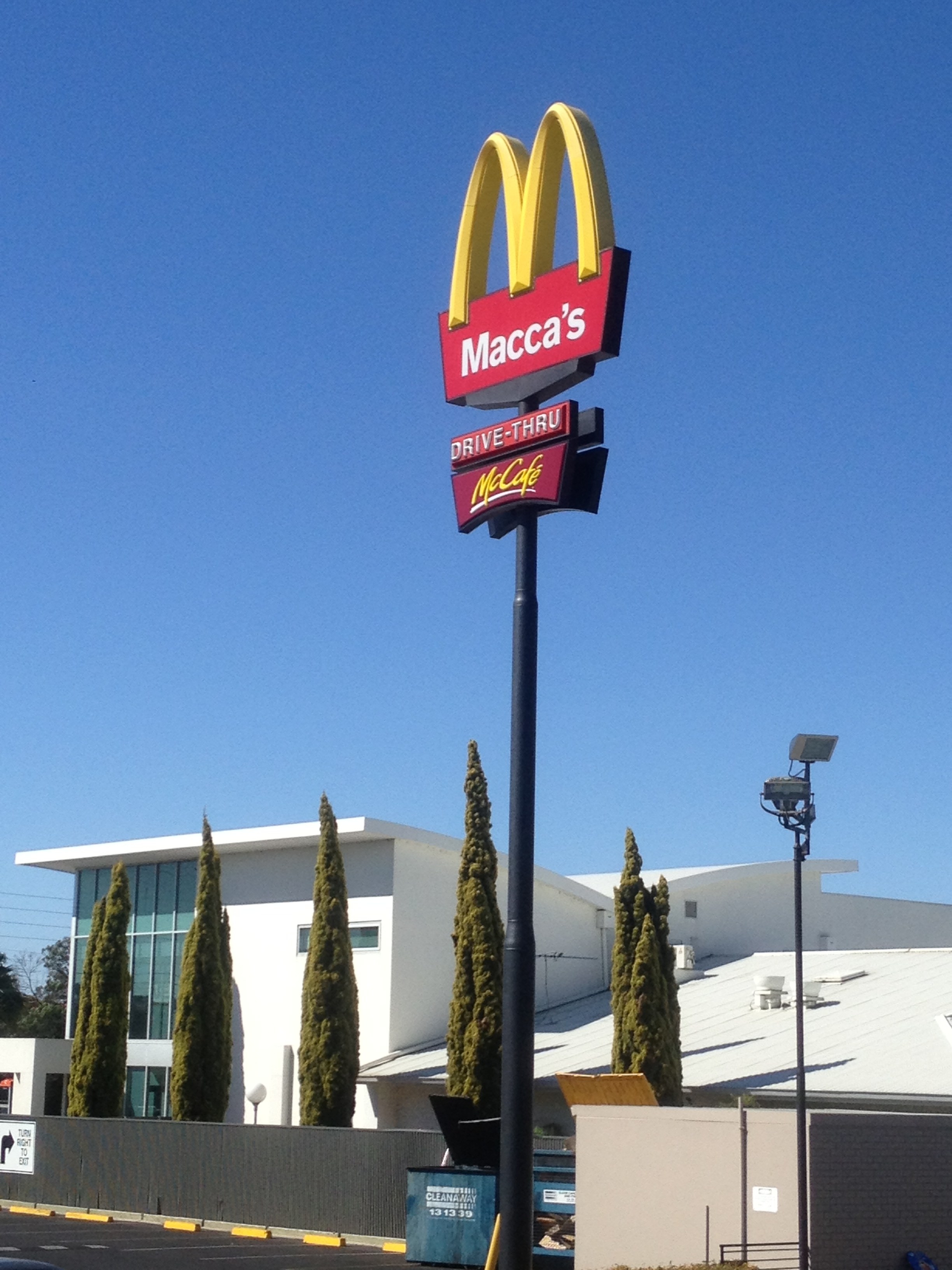 24hours mcdonald's near me now Kylie Pryor