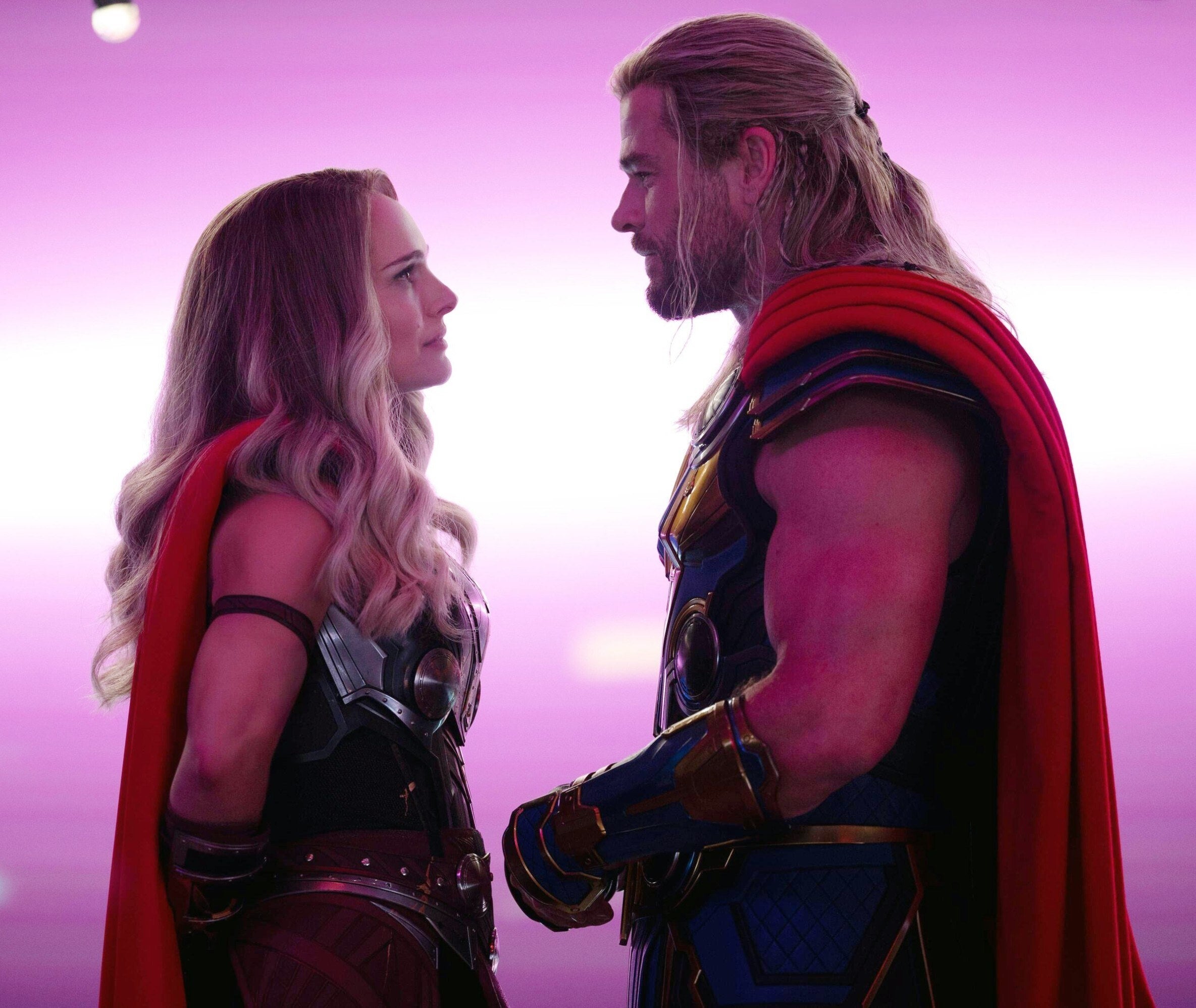 Natalie Portman and Chris Hemsworth in Thor: Love and Thunder