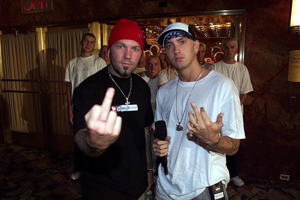 fred durst and eminem flipping the camera off