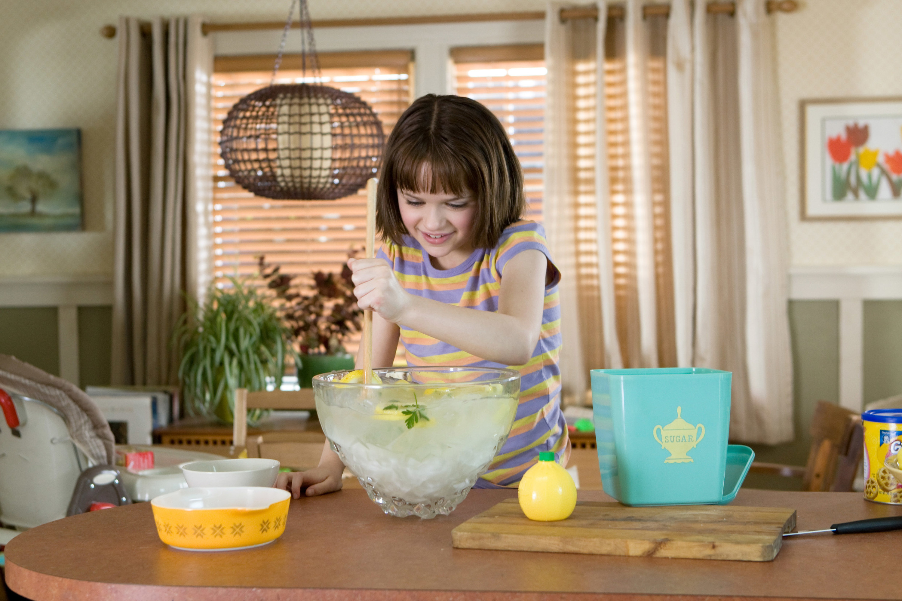 RAMONA AND BEEZUS, Joey King, 2010