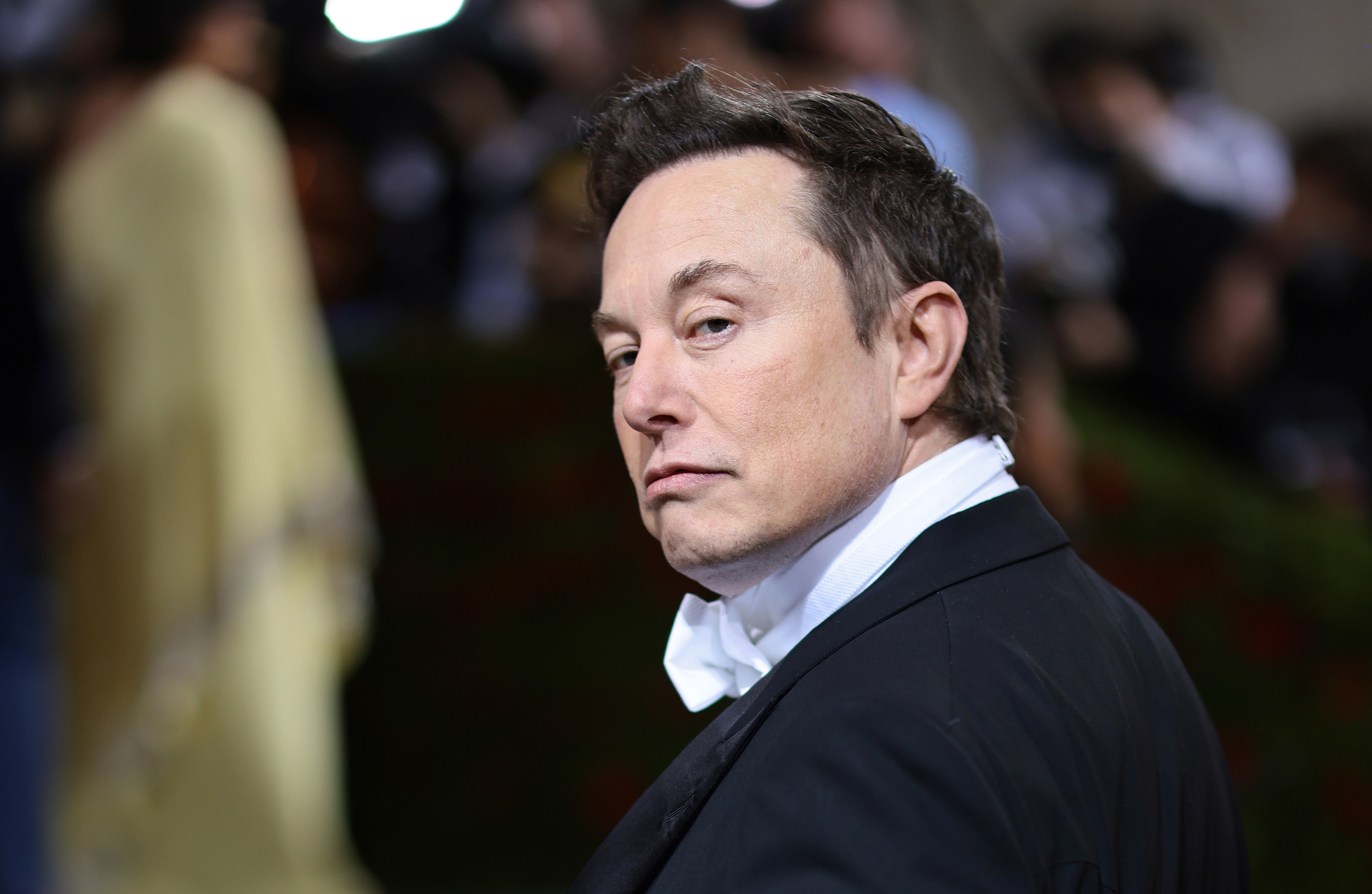 Elon Musk参加2022年遇到了联欢晚会庆祝“在美国:Fashion"的选集;在大都会艺术博物馆在5月2日2022年