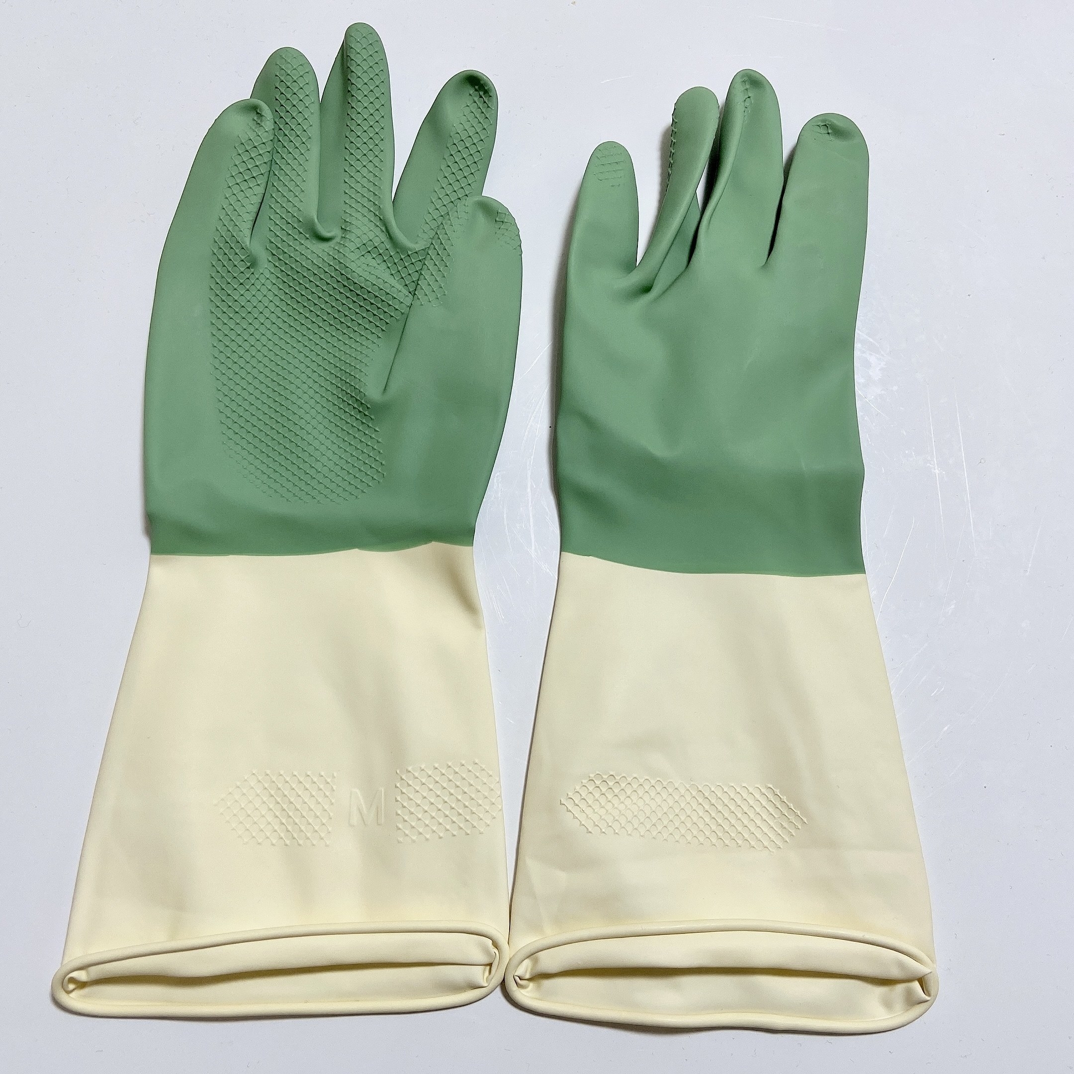 ★IKEA（イケア）のオススメキッチンアイテム「RINNIG リンニング 掃除用手袋」可愛くて便利 フィットする