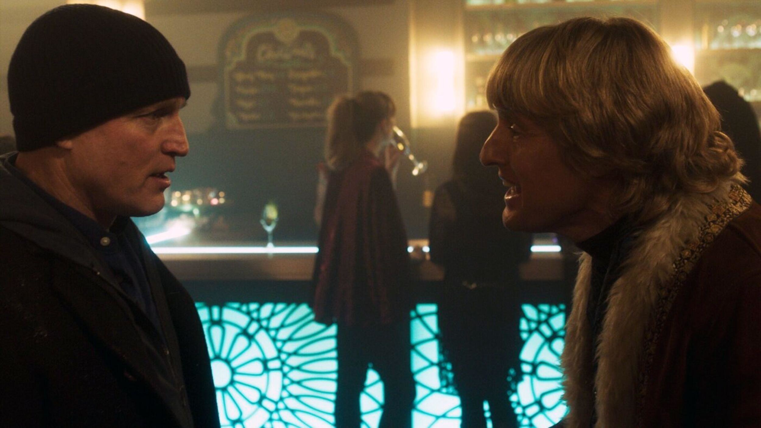 Woody Harrelson and Owen Wilson film a scene live in a bar in &quot;Lost in London: