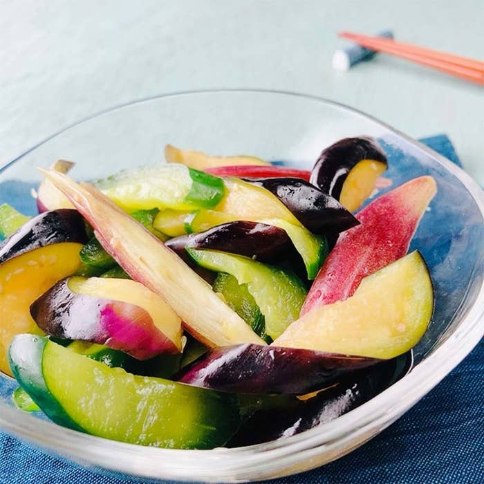 漬けるだけなのに旨すぎる 一度食べたら手がとまらない きゅうりとなすの無限ポリポリ漬け 漬けるだけなのに旨すぎる 一度食べたら手がとまらない きゅうりとなすの無限ポリポリ漬け