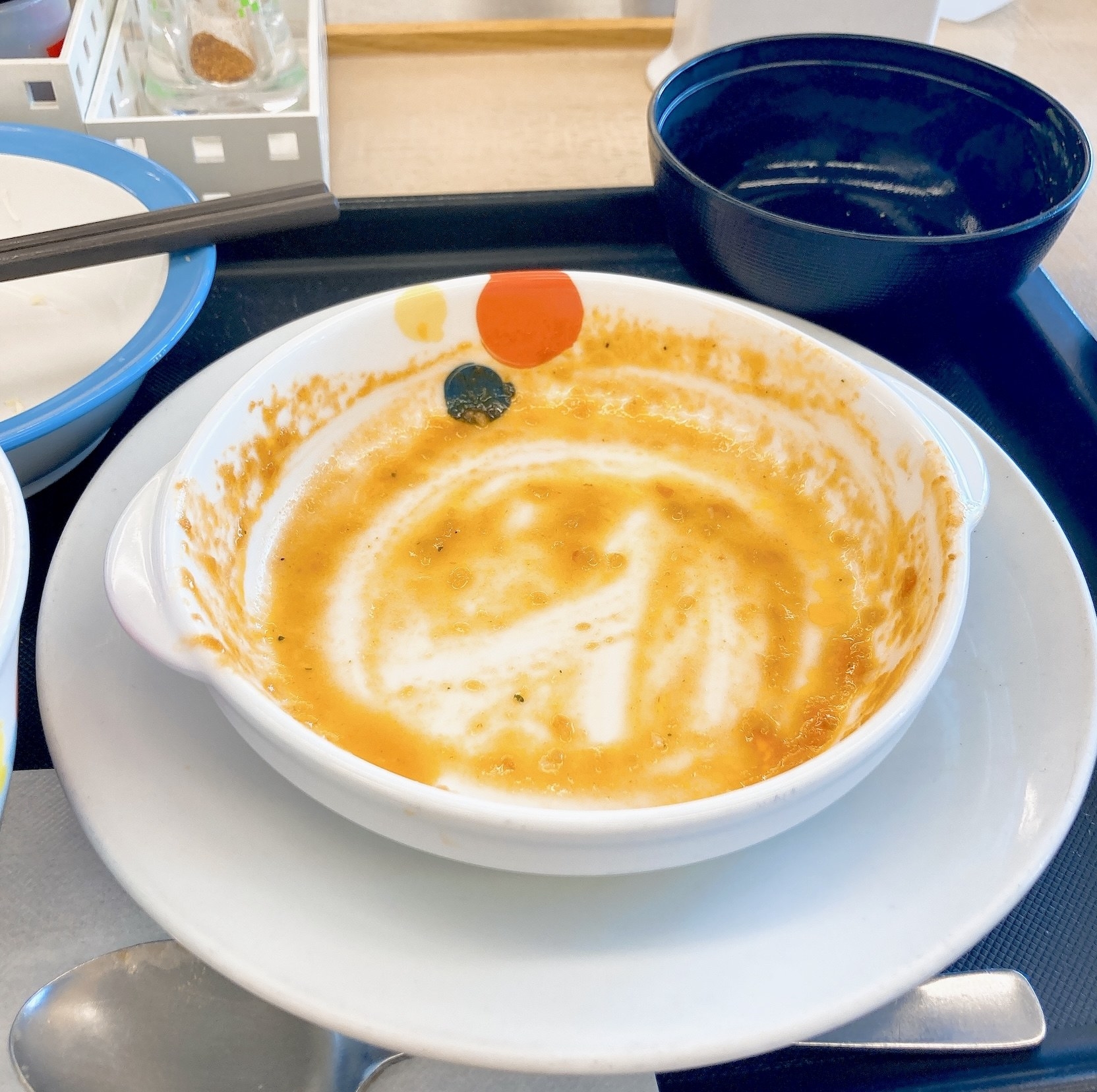 松屋のおすすめ定食「たっぷりソースのうまトマハンバーグ定食」
