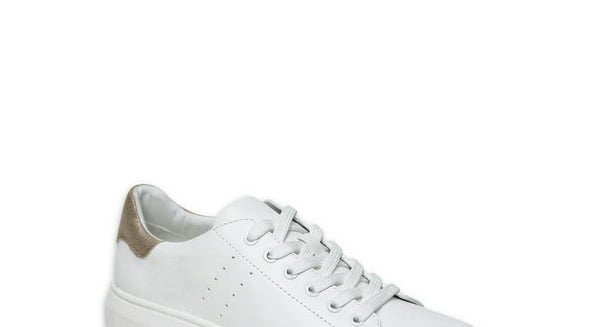 the white sneaker