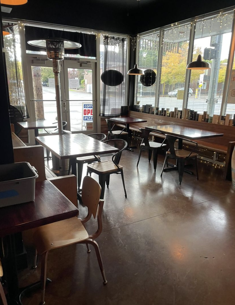 empty restaurant