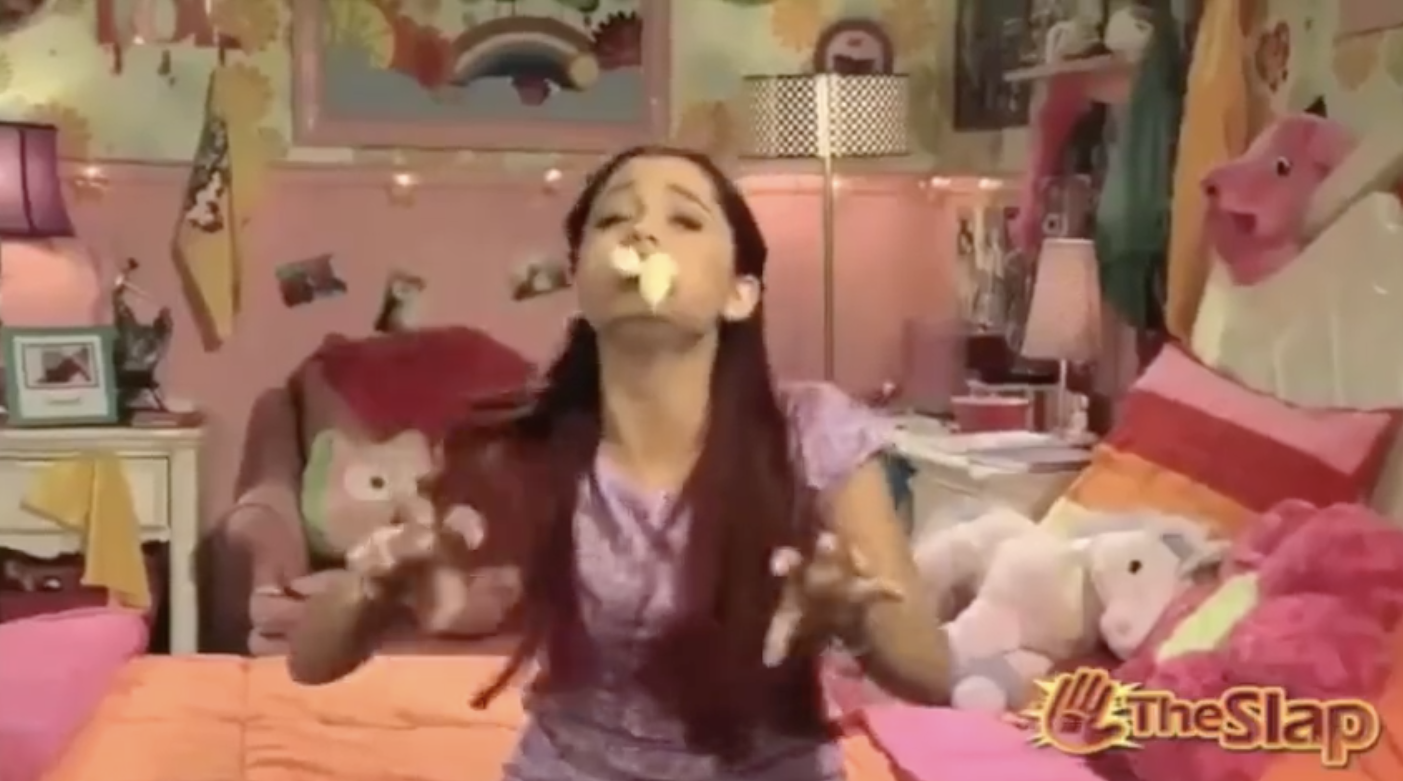 Nickelodeon Accused Of Sexualizing Ariana Grande As A Child Actor