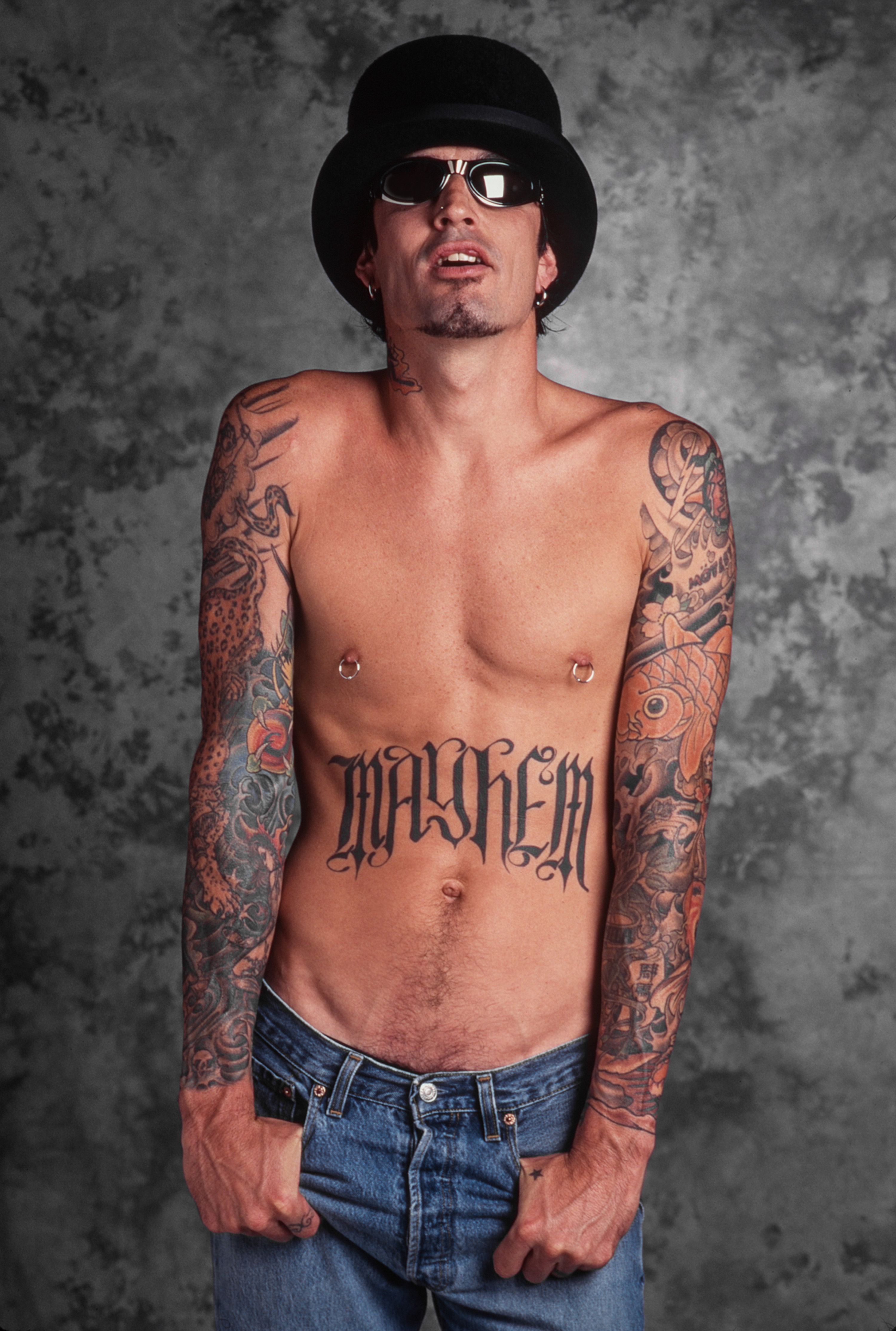Tommy Lee's Nude Picture Compared With Britney Spears's Photos