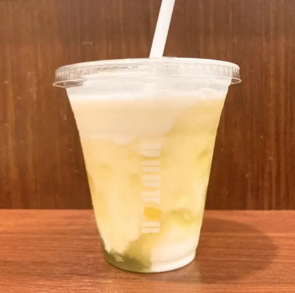 DOUTOR(ドトール)のおすすめドリンク「マスカットヨーグルン 長野県産シャインマスカット使用」