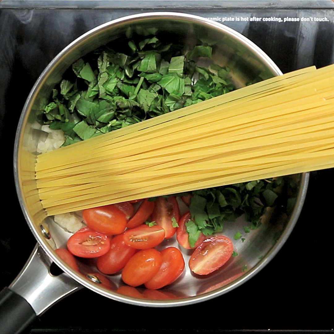 One-pot basil pasta