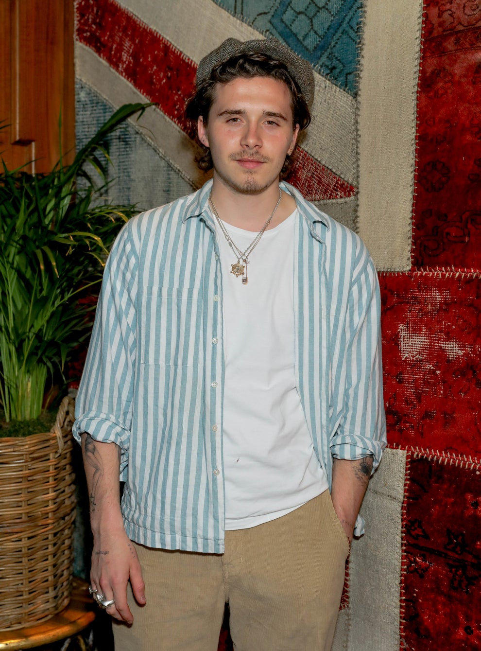 Brooklyn Beckham Roasted For Claiming He's Rich Because He's A Chef
