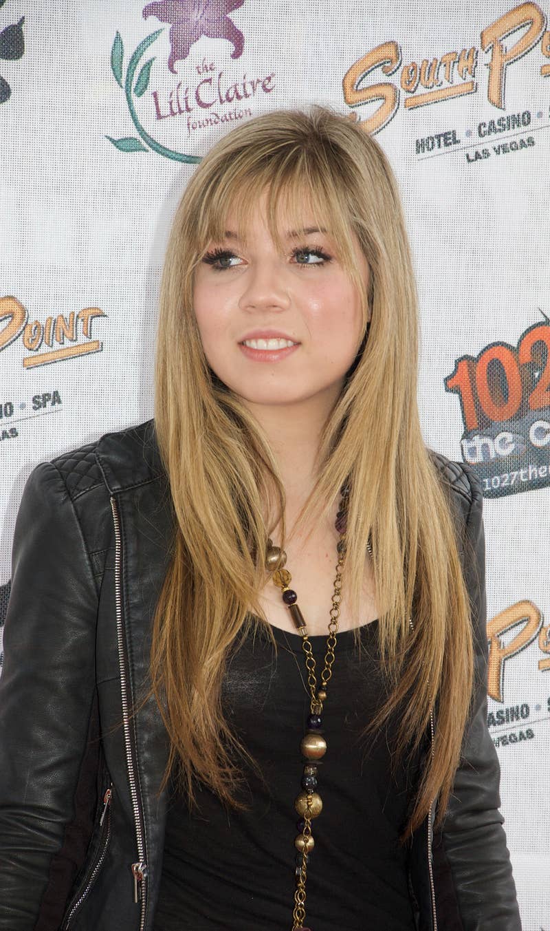 Jennette McCurdy Discussed Portraying A “Food-Obsessed” Character On “iCarly” While Having an Eating Disorder