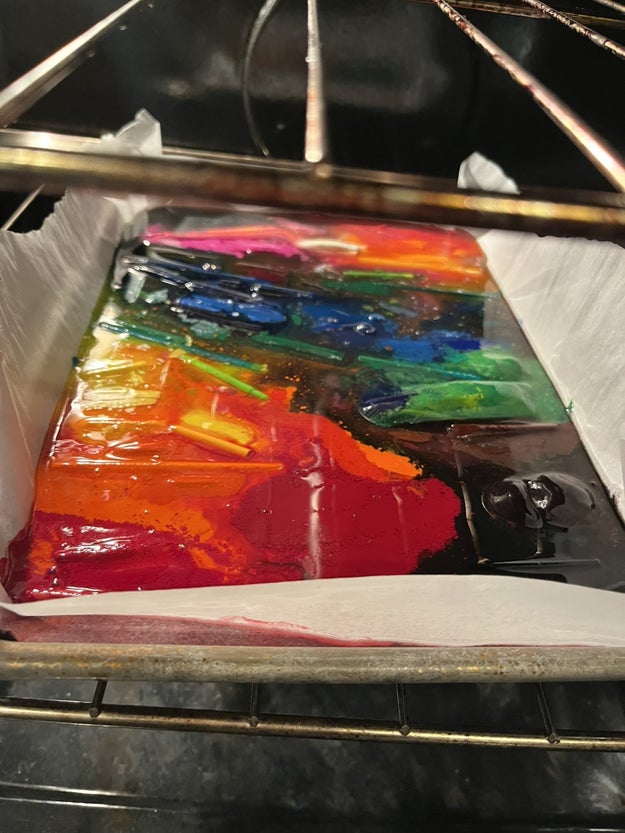 アーティストの母を持つとこうなる 使わないクレヨンのリメイク術が素敵すぎて真似したい