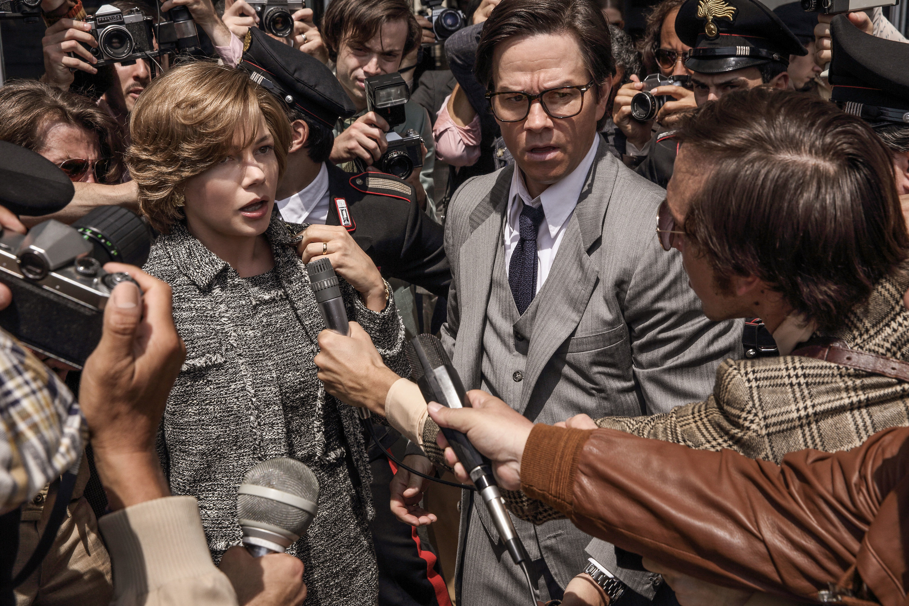 17 Female Stars Paid Less Than Male Costars - 46