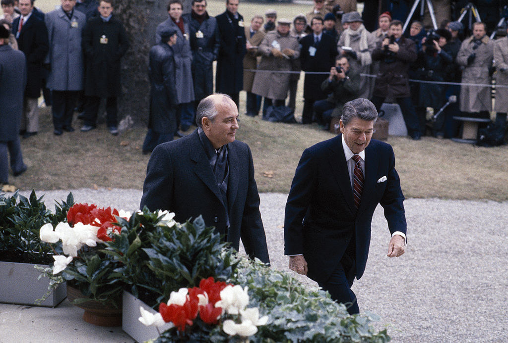 Reagan and Gorbachev walking together