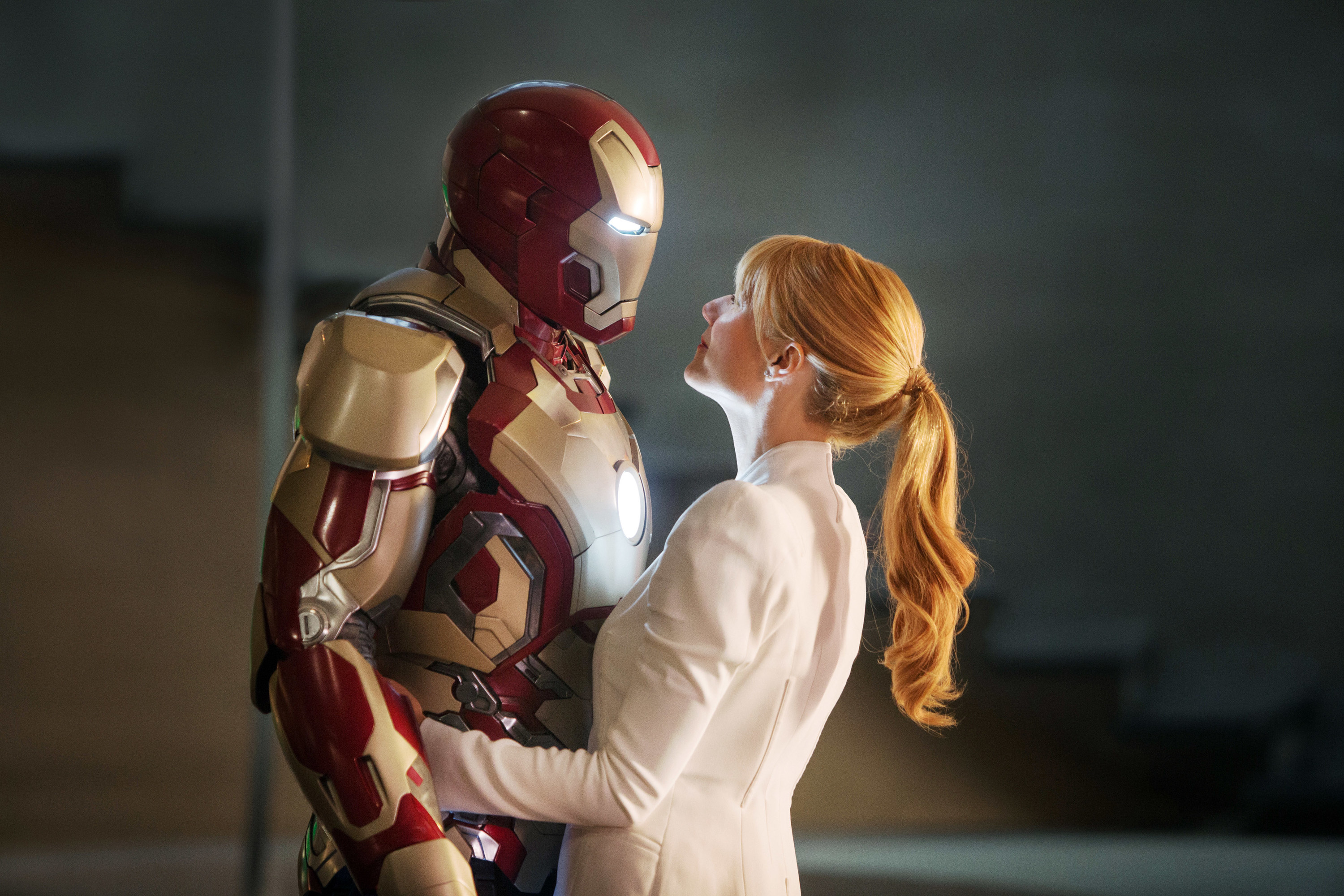 Gwyneth Paltrow hugs Iron Man