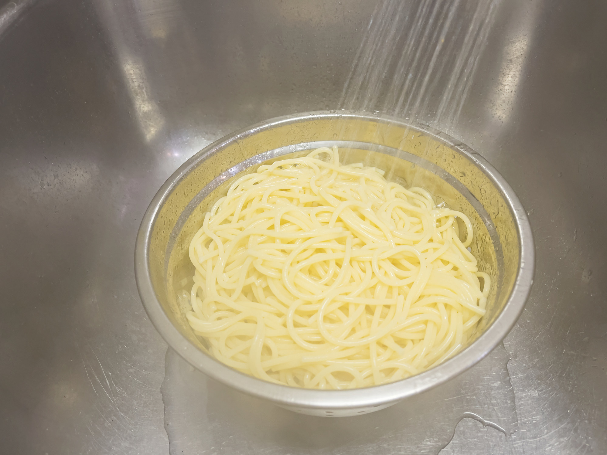 spaghetti in a bowl