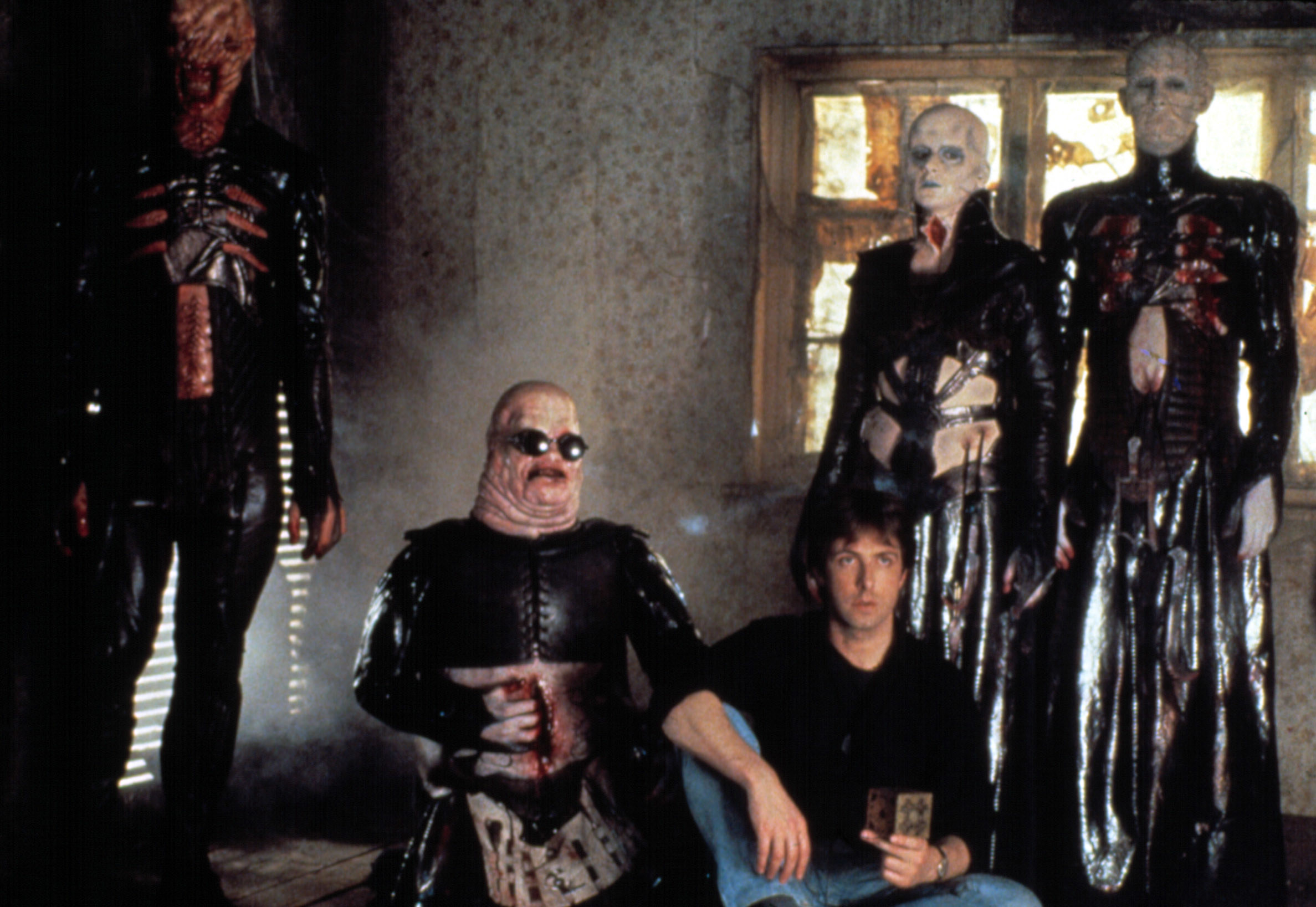 Clive Barker on the set of Hellraiser