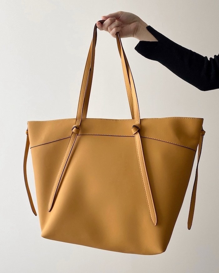 ZARA(ザラ)のオススメの大容量バッグ「トートバッグ」