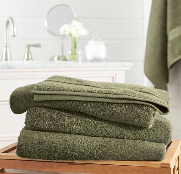 Set de toallas de baño en color verde militar