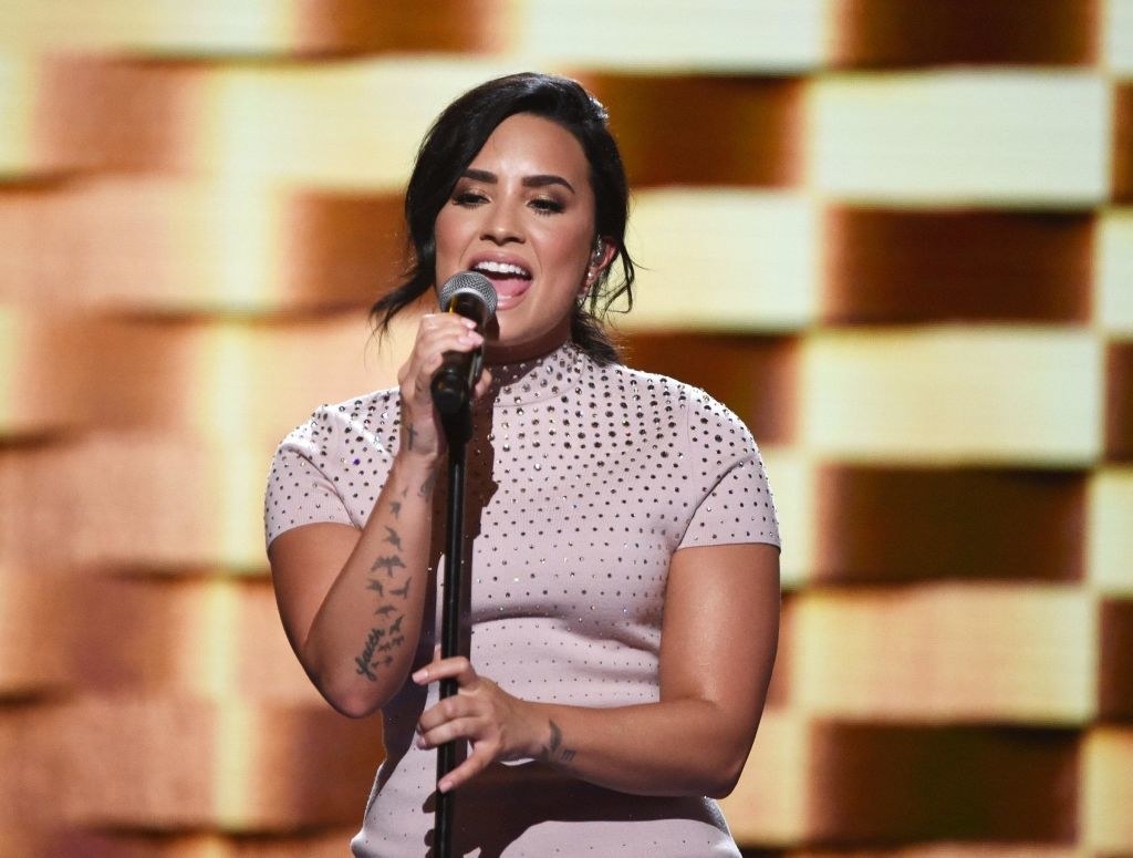 Demi Lovato Reveals Ways Her Team Controlled What She Ate - 42