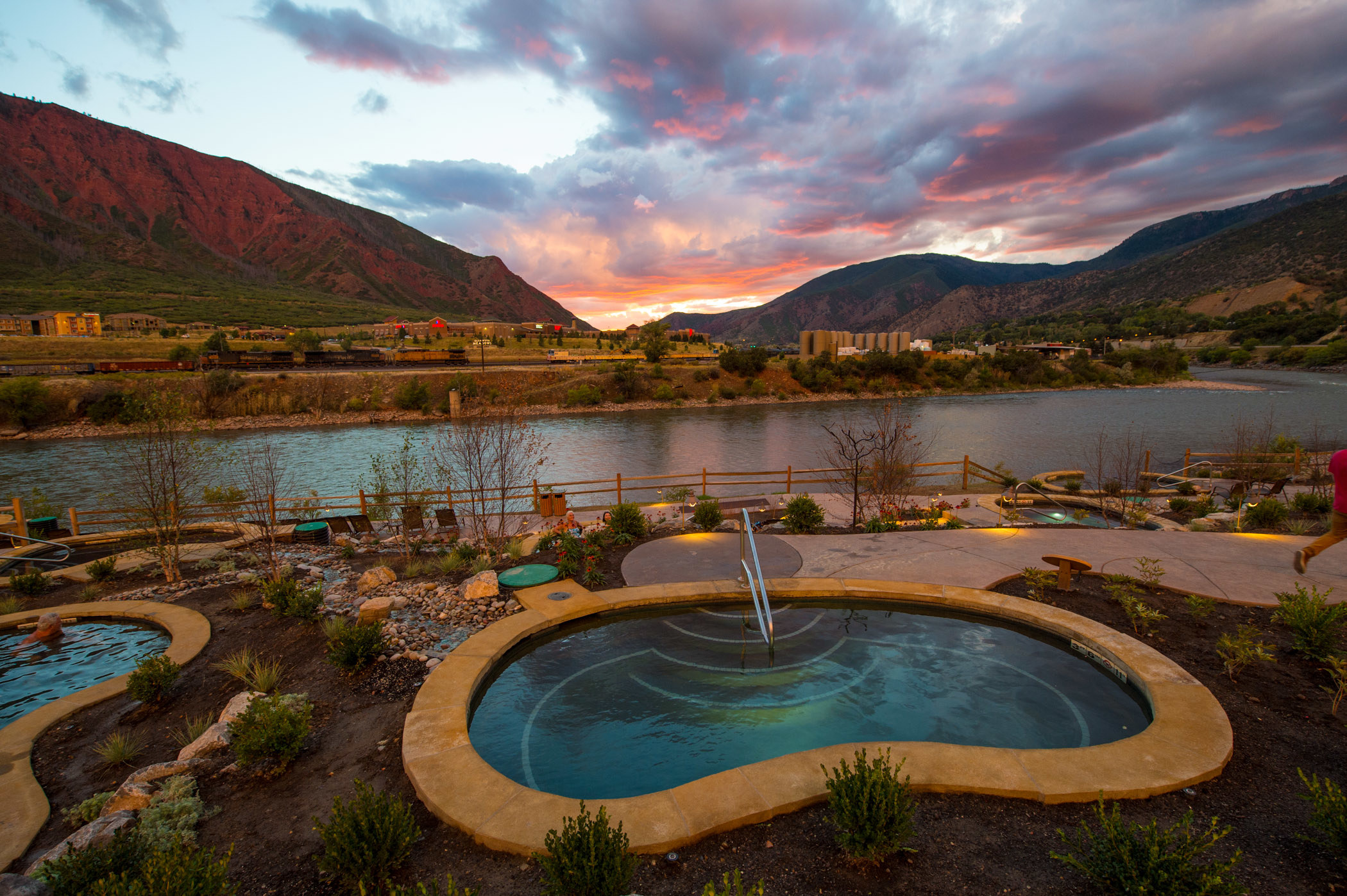 15 Best Hot Springs In The US To Add To Your Bucket List picture