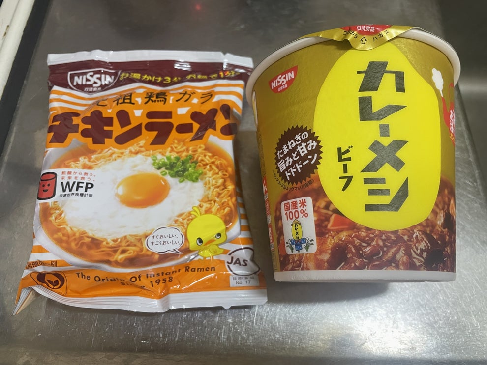 カレーメシ チキンラーメン 濃いめのジャンキー飯が爆誕 アレンジが凄まじかった