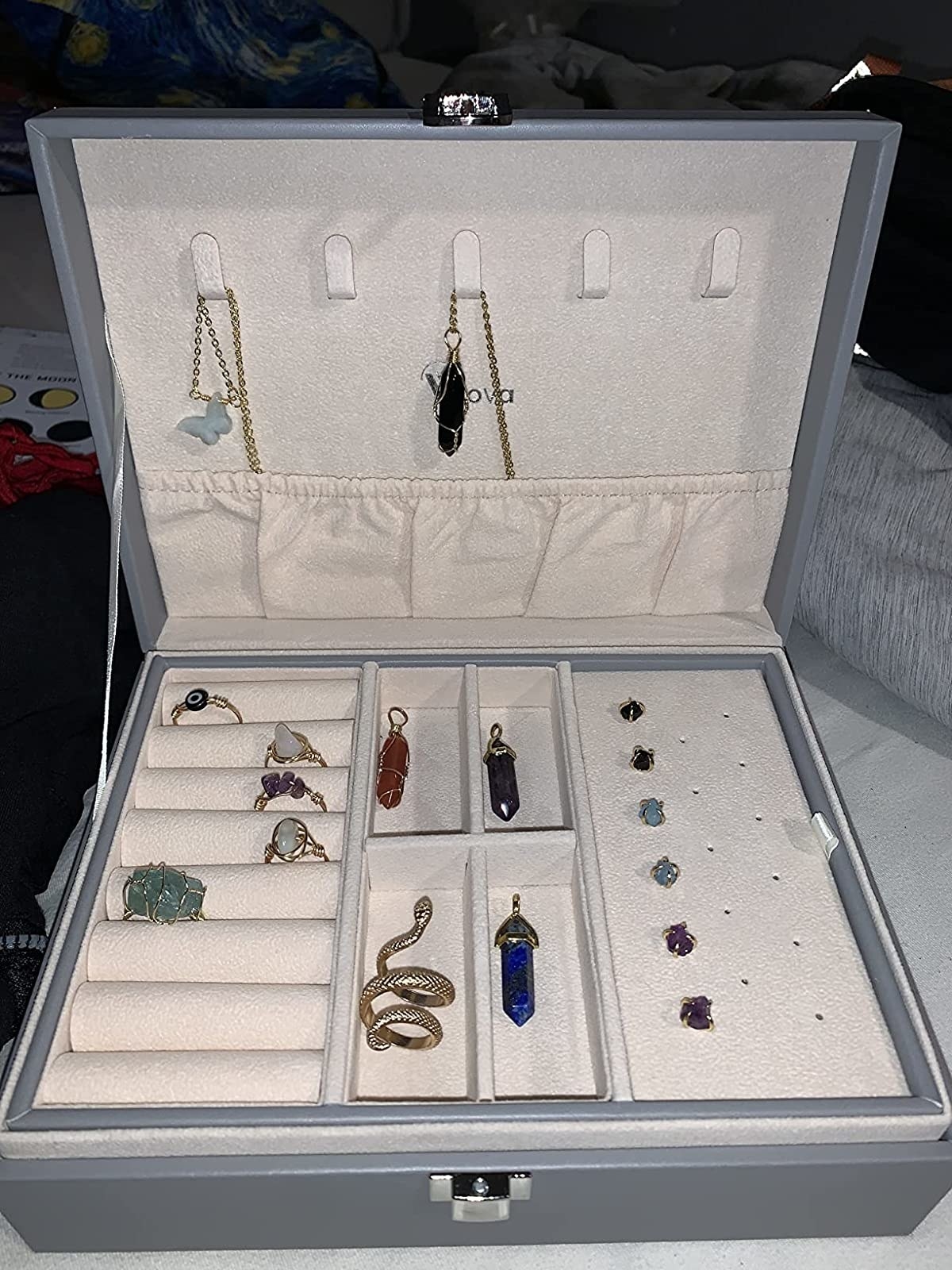 Reviewer image of organizer filled with jewelry