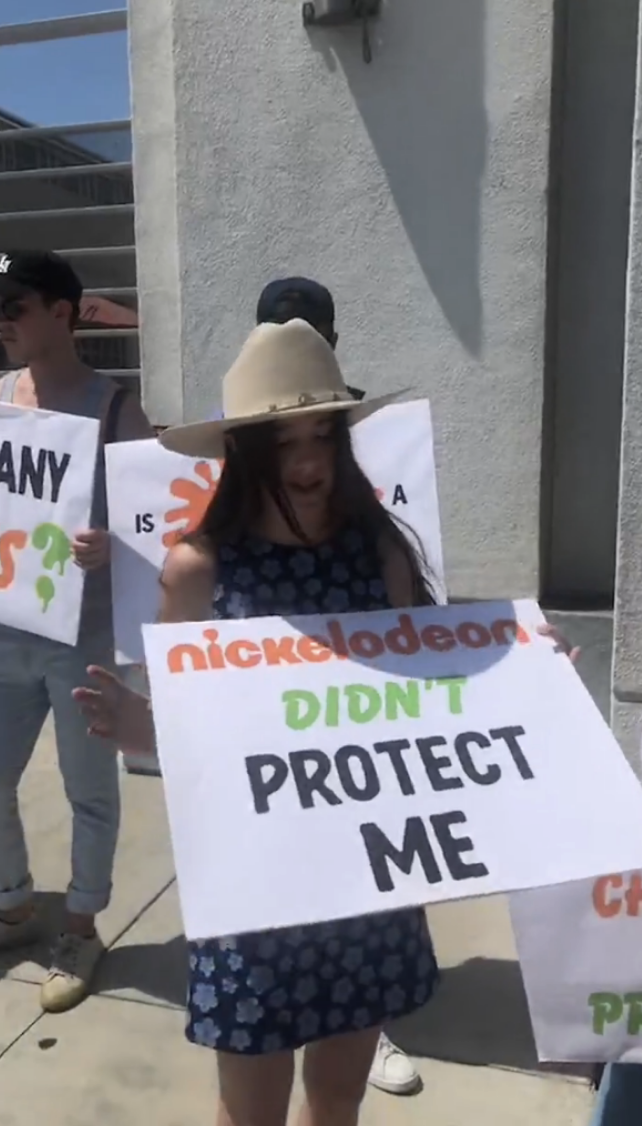 Zoey 101 Alexa Nikolas Protests Nickelodeon - 32