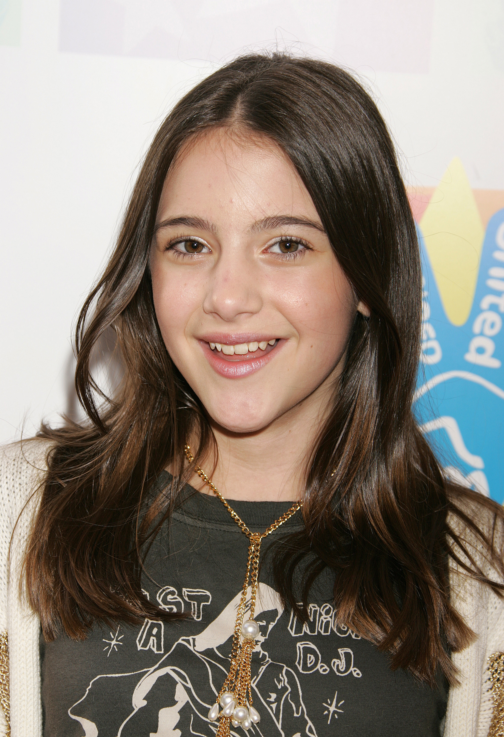 Zoey 101 Alexa Nikolas Protests Nickelodeon - 41