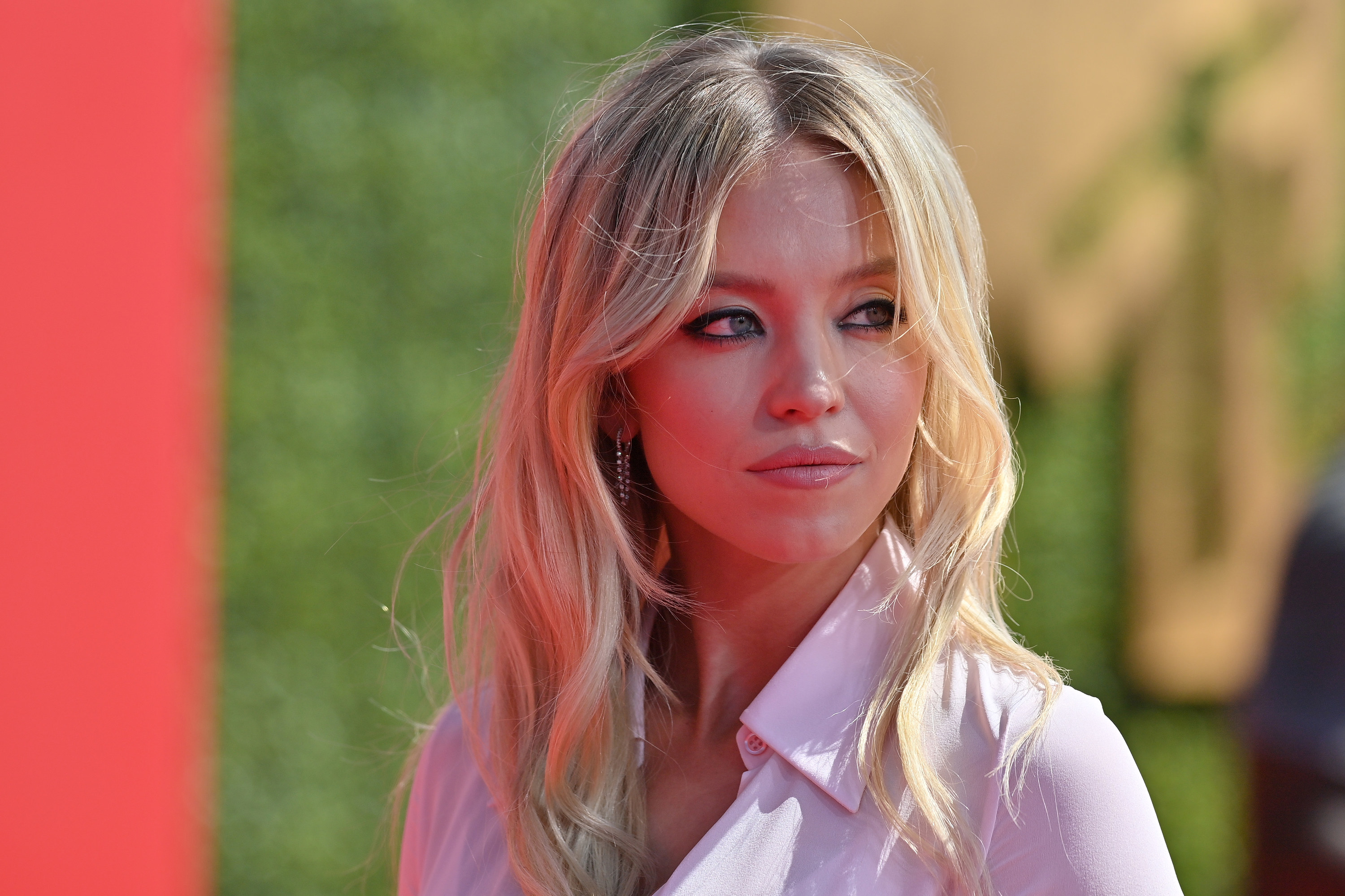 Sydney Sweeney Responds To Family Photo Backlash - 50