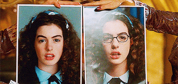 Gif from the princess diaries of Mia&#x27;s stylists reveling her makeover