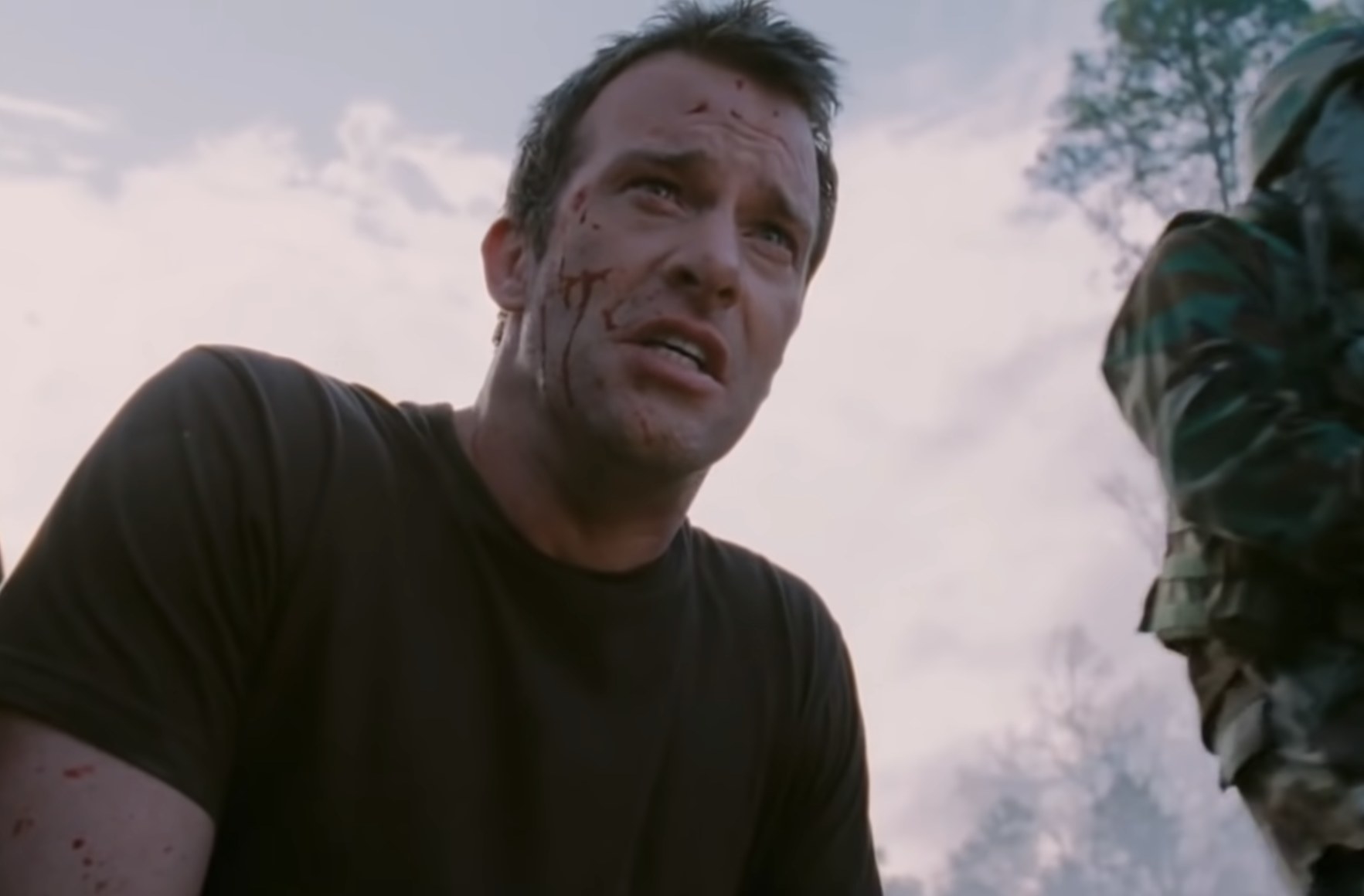 thomas jane crying at the end of the mist