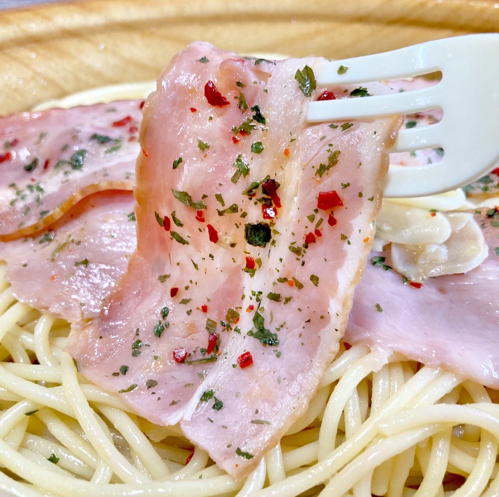 FamilyMart(ファミリーマート)のおすすめパスタ「オニ盛!ペペロンチーノ」