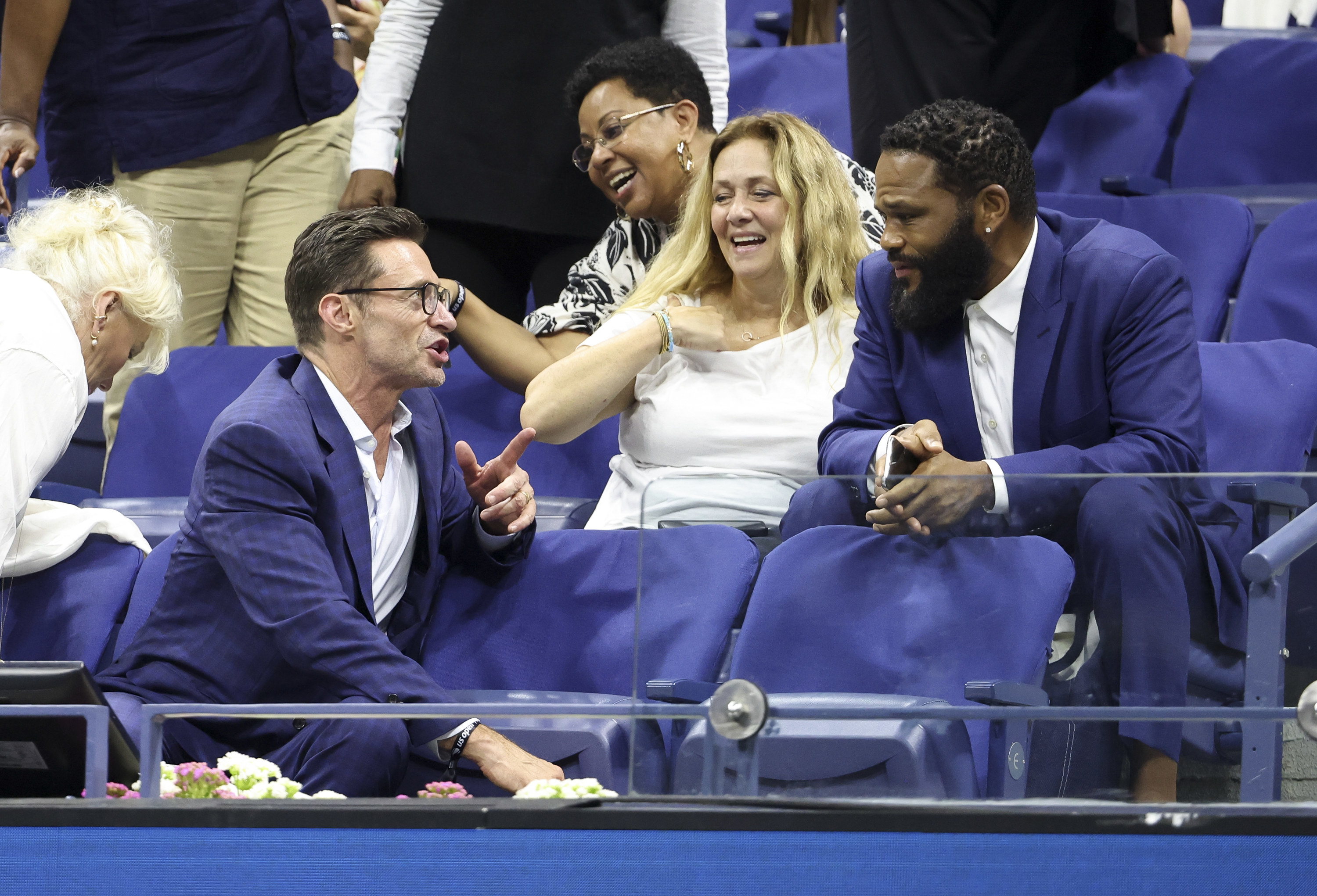 Celebs watching serena williams